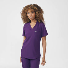 Load image into Gallery viewer, Landau FORWARD Tuckable Scrub Top